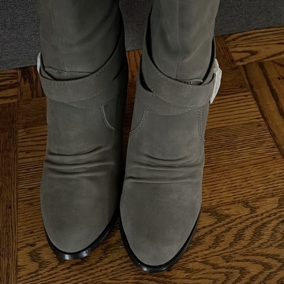 Just fab boots in Grey 7.5 - Picture 6 of 6
